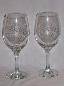 HAND ETCHED GRAPE DESIGN THICKER WINE GLASSES (QTY 2)  
