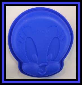 NEW! ***Silicone TWEETY cake, cupcake, muffin mold*** #D 0031  