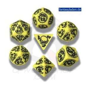  Carved Dragon Dice Set (Yellow and Black): Toys & Games