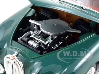 Brand new 1:18 scale diecast car model 1959 Jaguar Mark II Green die 