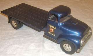   Farms pressed steel stake bed farm truck toy 1950s NR lot  