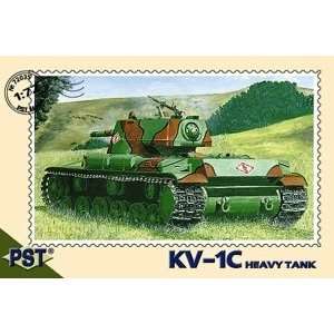  KV1C Soviet Heavy Tank WWII 1 72 PST Models: Toys & Games