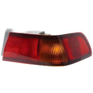  TOYOTA CAMRY RIGHT TAIL LIGHT 97 99 NEW: Automotive