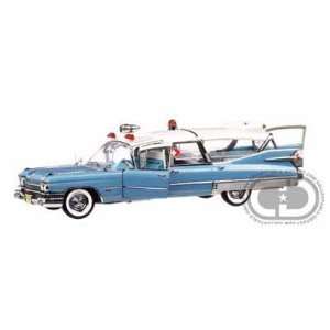    1959 Cadillac Superior Crown Royale Ambulance 1/18: Toys & Games