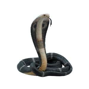  King Cobra Statue