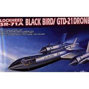  1642 1/72 Lockheed SR 71A Blackbird Drone Toys & Games