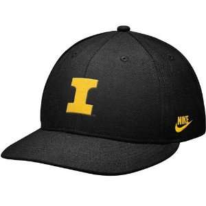    Nike Iowa Hawkeyes Black College Fitted Hat