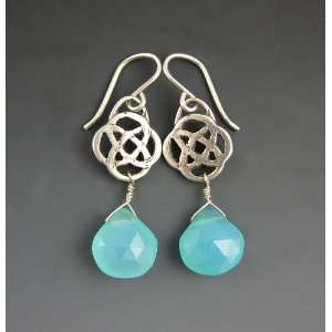  Celtic Love Knot Earrings: Jewelry