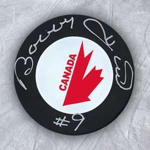  Signed Bobby Hull Puck   Canada Cup 