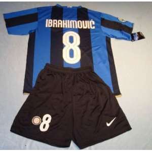  Inter home 08/09 # 8 Ibrahimovic kids size M soccer jersey 