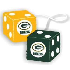    BSS   Green Bay Packers NFL 3 Car Fuzzy Dice Everything Else