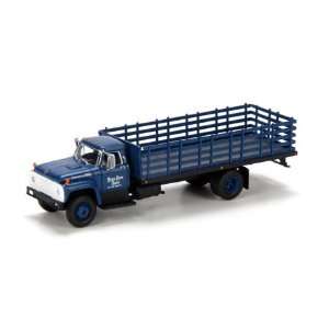  HO RTR Ford F 850 Stakebed Truck, NKP: Toys & Games