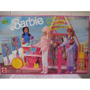    Barbie Boutique Ski Fun Ski Shop #8353 (1990): Toys & Games
