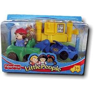    Price Little People Tow Truck & Car With Fence Piece: Toys & Games
