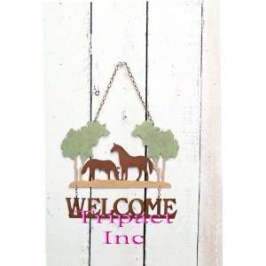    12.5 Metal Scenic Home Décor Horse Welcome Sign: Home & Kitchen