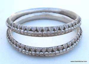 ETHNIC TRIBAL OLD SILVER JEWELRY BRACELET BANGLE PAIR  