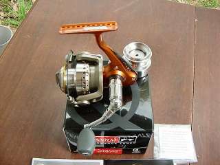 Brand New In Box 8 Ball Bearing Quantum Catalyst CI10PTS Spinning Reel 