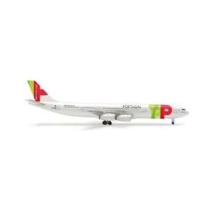    Herpa Wings TAP Air Portugal A340 300 Model Plane: Toys & Games
