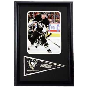  Evgeni Malkin 8 x 10 Photograph with Pittsburgh Penguins 