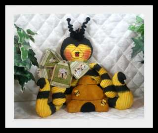 Primitive Bumblebee Shelf Sitter w/Beehive Ornie~♥♥PATTERN