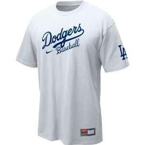  Los Angeles Dodgers 2011 Practice T Shirt (White): Sports 