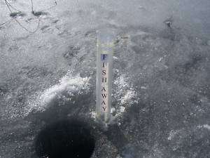 Vexilar ice fishing transducer tube   Fish Away  