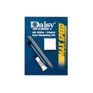 Daisy 5875   Cleaning Kit: Cleaning Rods, Gun Oil & Patches:  