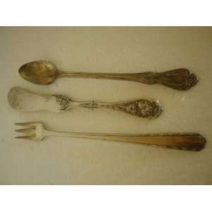 Rogers & Dohrco Redwood Antique Butter Knife, Sugar Spoon and Olive 