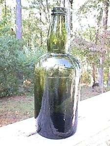 Collectible Antique Bottle Moss Green Gaelic Old Smuggler  