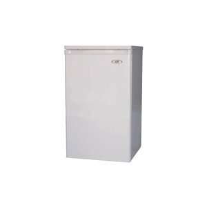 Sunpentown 4.4 cu.ft. Compact Refrigerator RF 440W  