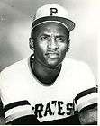 ROBERTO CLEMENTE PIRATES HALL OF FAMER 8x10