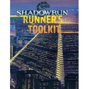   Runners Toolkit [Paperback] Catalyst Game Labs  Books