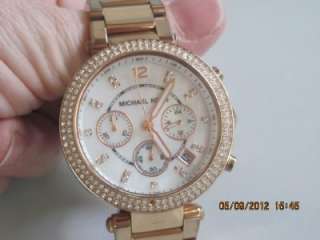 Michael Kors MK 5491 Womens Crystal Accented Mother of Pearl Chrono 