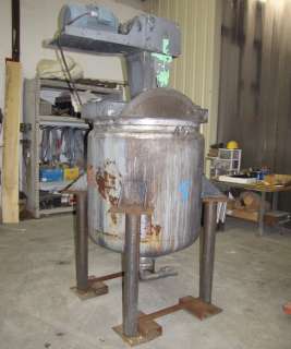 USED 200 GALLON STAINLESS STEEL JACKETED MIX TANK  