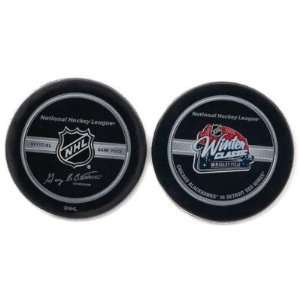   Winter Classic Puck Chicago Blackhawks Red Wings