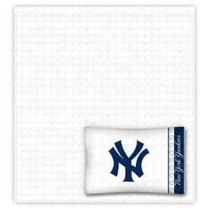  New York Yankees Sheet Set   Twin Bed: Sports & Outdoors
