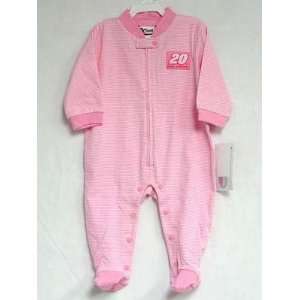 STEWART FOOTED SLEEPER PINK SIZE 0 TO 3M  Sports 
