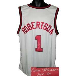  Oscar Robertson Autographed/Hand Signed Milwaukee Bucks 