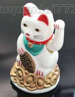 Resin Moving Hand Maneki Neko Lucky Cat Figure white #423  