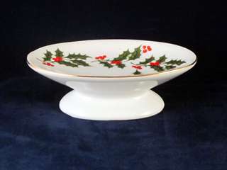 Christmas Holly Berries Porcelain Soap Dish Japan  