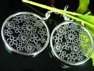 Silver Plated Circle Flower Pattern Dangle Earring S081  