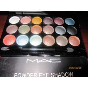  18 Color Powder Eyeshadow 03 Beauty