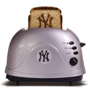    New York Yankees unsigned ProToast Toaster