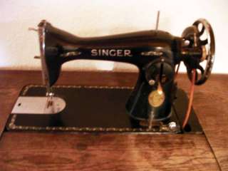 SINGER Nähmaschine ca.1950 Standmodell einklappbar 50 Euro in 