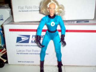MARVEL FAMOUS COVERS INVISIBLE WOMAN LOOSE FIGURE  