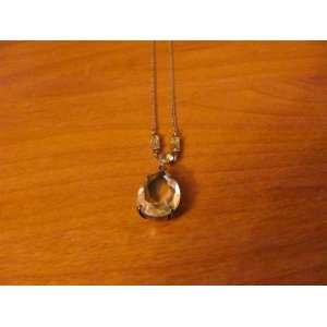 Vintage   STERLING SILVER   Pear Shaped Crystal PENDANT NECKLACE 