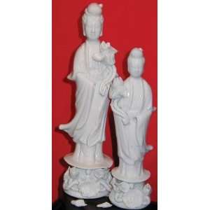 Asian Kwan Yin Goddess of Mercy   white porcelain with removable hand 