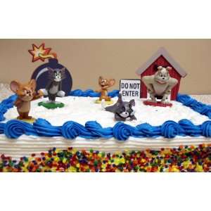 Piece Cake Topper Set Featuring Tom, Jerry, Spike, A Big Bomb Cake 