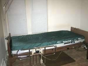 FULL ELECTRIC INVACARE HOSPITAL BED*SPAN AMERICAN 80 PRESSURE GUARD 