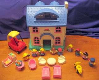 Fisher Price Little People House Home Blue Roof 10 Kids Extra Car 